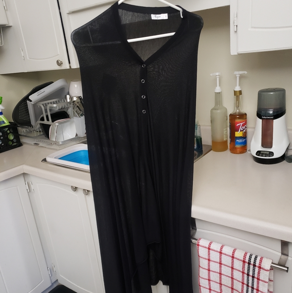 6 way nursing shawl